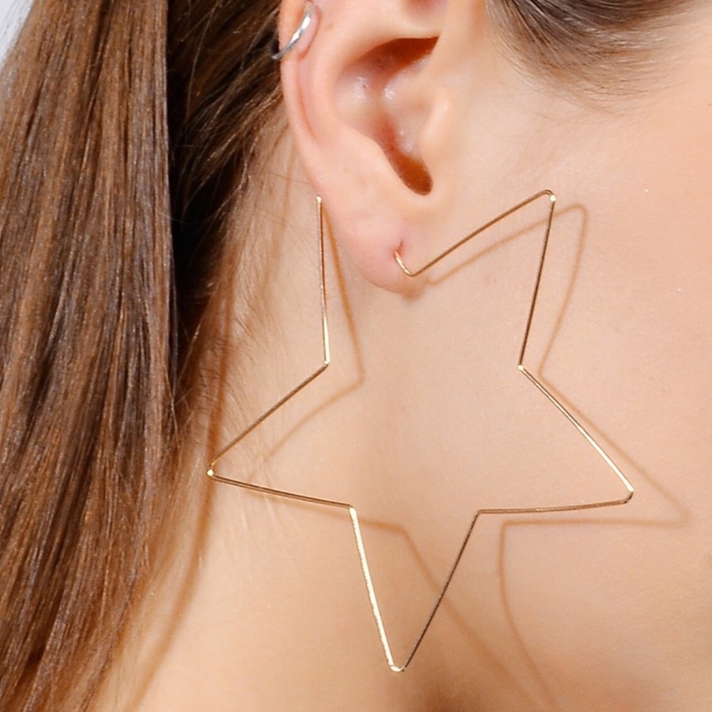 The Arielle - Dainty Statement Star Hoops - Picture 6 of 7